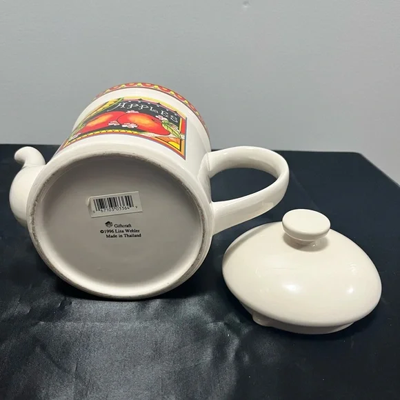 Colorful Apple Design Teapot - Picture 5 of 5